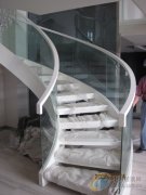 广东深圳热弯厂大量供应热弯玻璃楼梯扶手